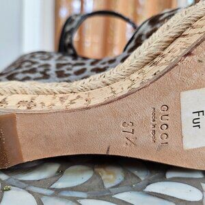 Beautiful Gucci Wedge, Made of Horsebit- 100% Authentic